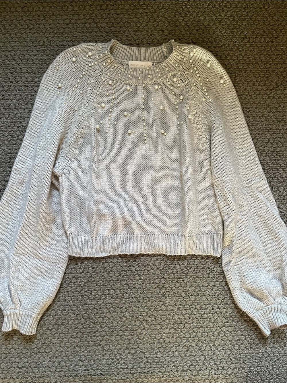 Donnee Par Dieu Pearl Seater